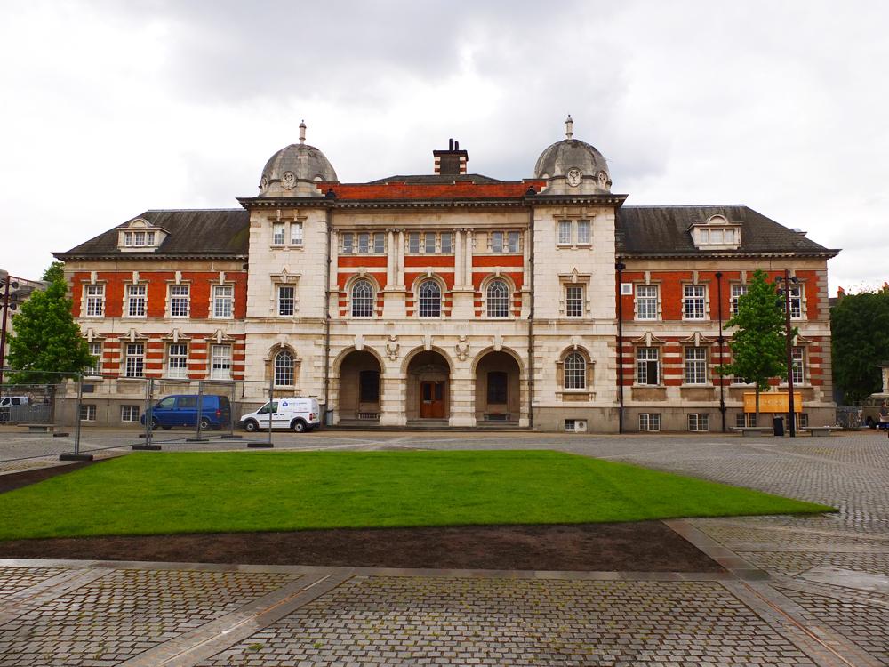 英国-伦敦艺术大学
